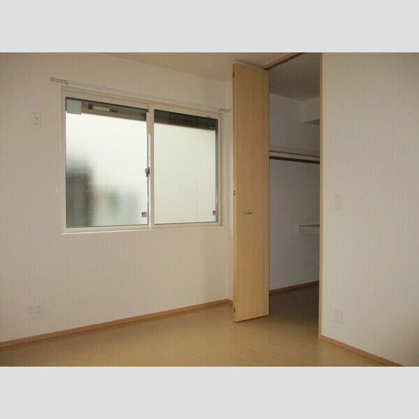 レグルス105号室 105