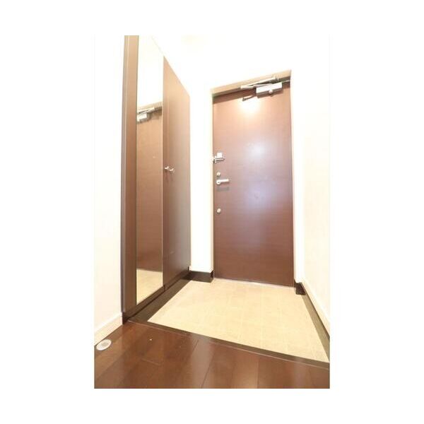 エクレール207号室 玄関