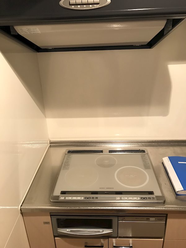 プラッサ西参道1階 内観