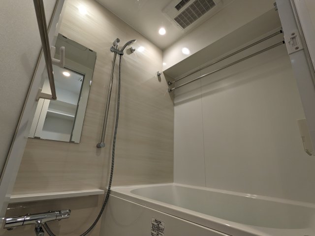 アジールコート板橋本町0401号室 お風呂