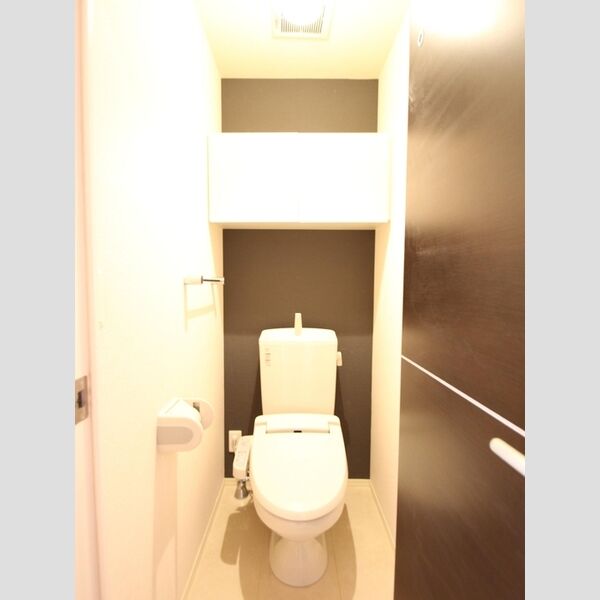 リバーサイドガーデン　B 温水洗浄暖房便座