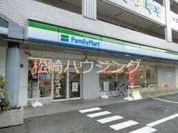 タツミハウス ファミリーマート中野早稲田通り店