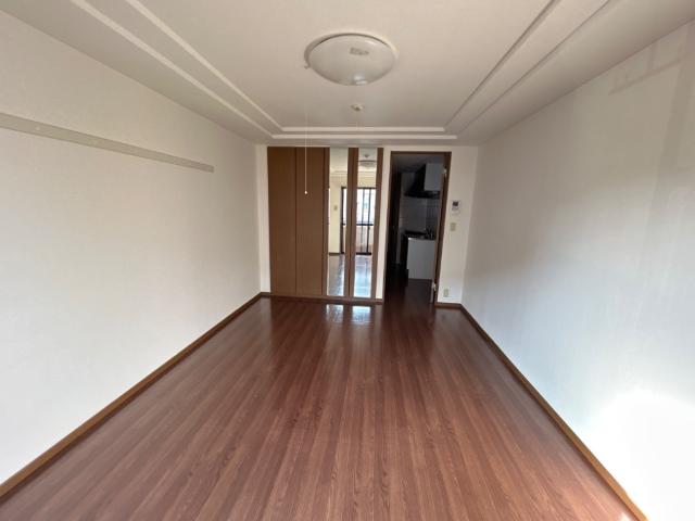 Ｆｌａｔ 室内