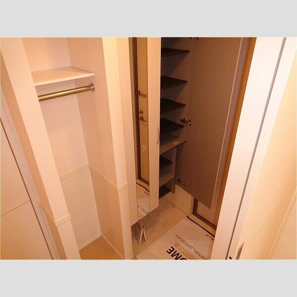 イルマーレ 玄関