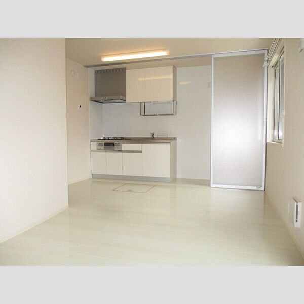 フロレスタ102号室 102(洋室)