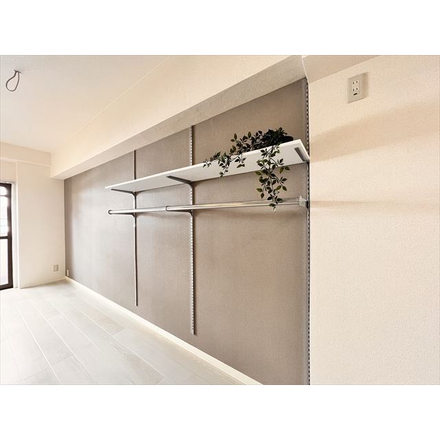 セザール第2三ノ輪 オープン収納新設