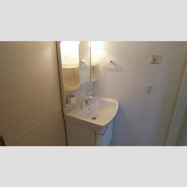 リビングタウン稲毛の杜　C 洗髪洗面化粧台