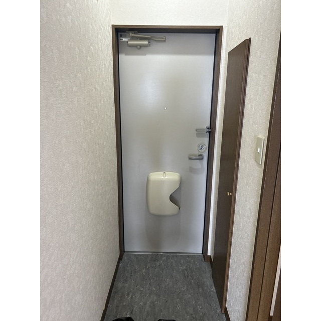 アンプルール フェール メルベェイユー 玄関