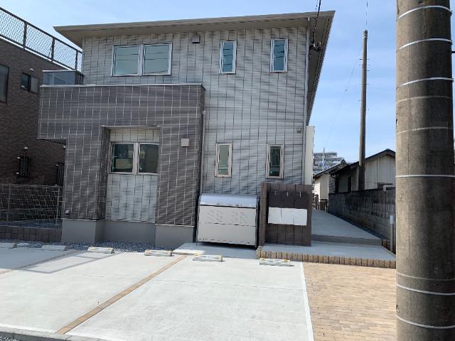 プラージュの外観画像