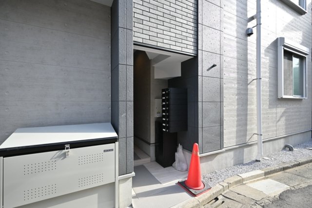 フォレスト西新井 エントランス