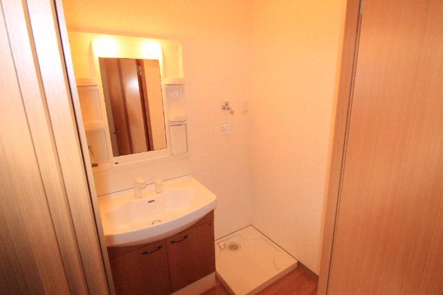 ルディー 洗髪洗面化粧台