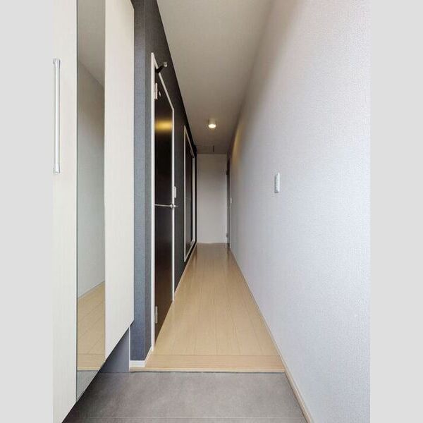 ヴァンヴィーブル早稲田 玄関