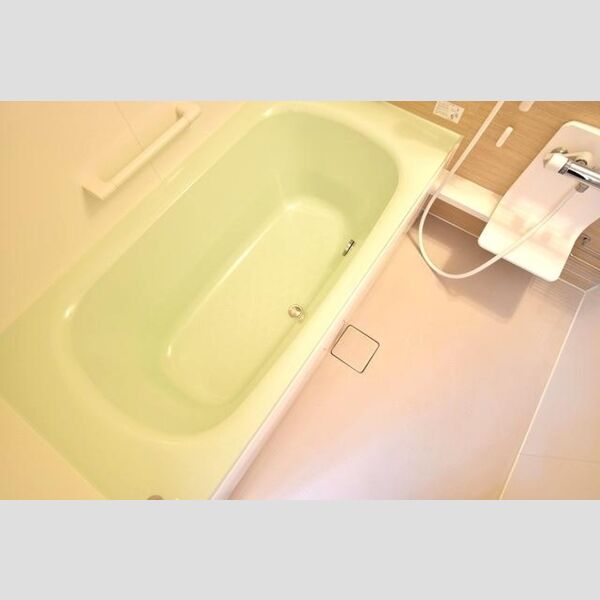 プレミアムコート　C 追い焚き付き