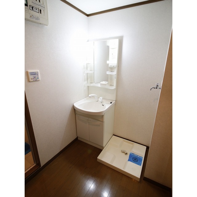 アンプルール フェール 本川越 内観