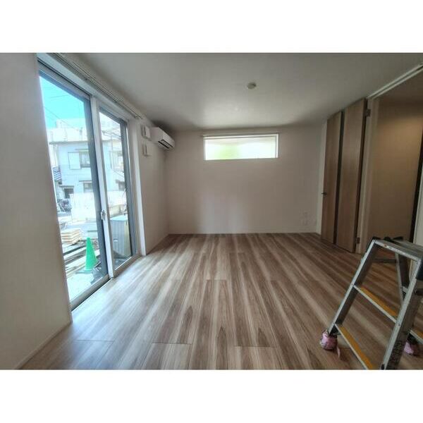 フォレストガーデン西新井3 リビング