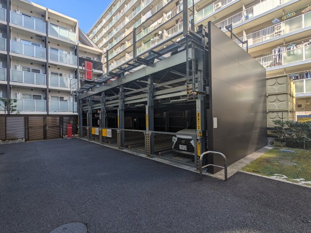 ケーディーエックスレジデンス豊洲 駐車場