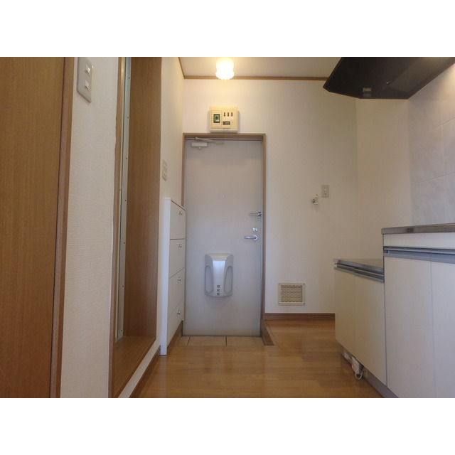 サン・スプリング 内観