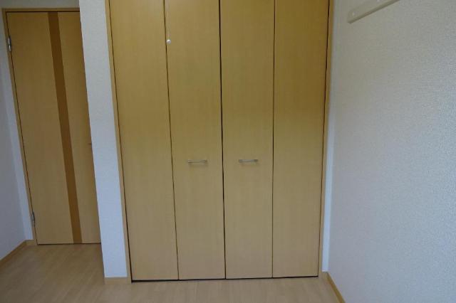 サンモール・アイ 洋室収納