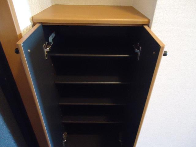 プロニティ　２４Ｓ 下駄箱