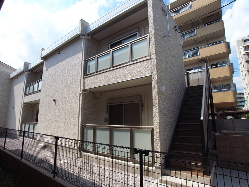 リブリ・にれの木1階 外観