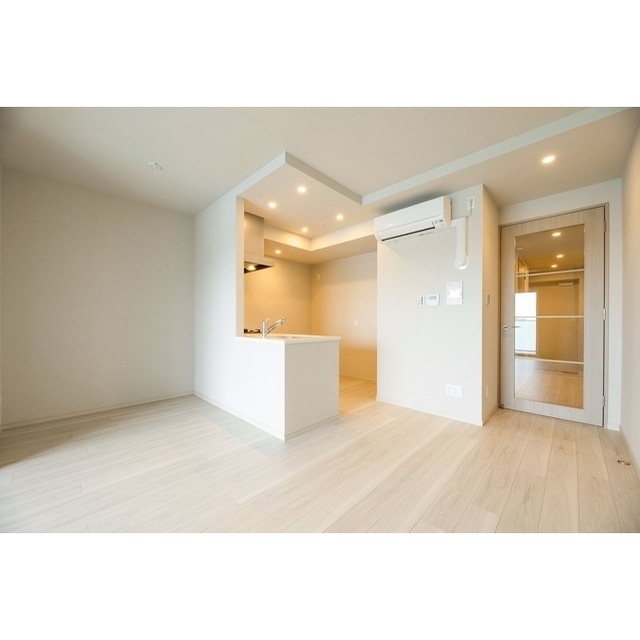 ドゥーエ西馬込0504号室 リビング