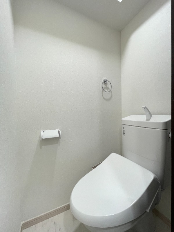 COZY鎌倉3階 トイレ