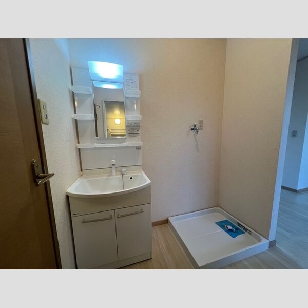 サニーガーデン106号室 洗面所