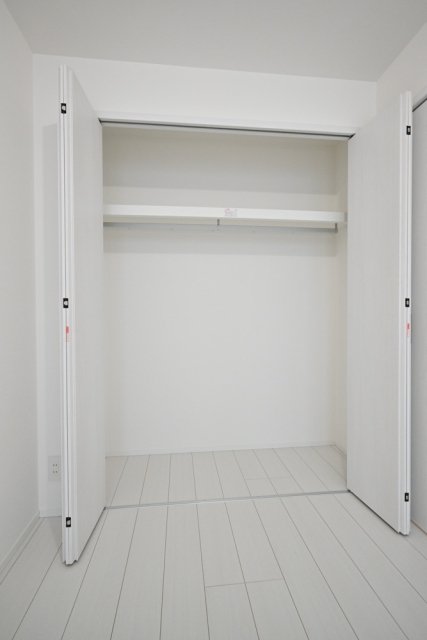 Ｔｈｅ　Ｒｅｓｉｄｅｎｃｅ　Ｎｉｈｏｎｂａｓｈｉ5階 クローゼット