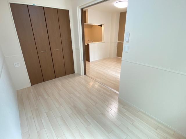 ディコ笹目南 洋室