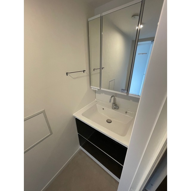 オーパスホームズ三田 内観