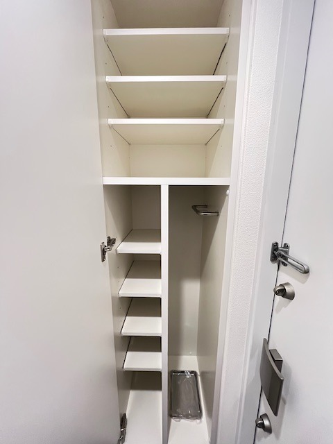 レジディア中野9階 収納