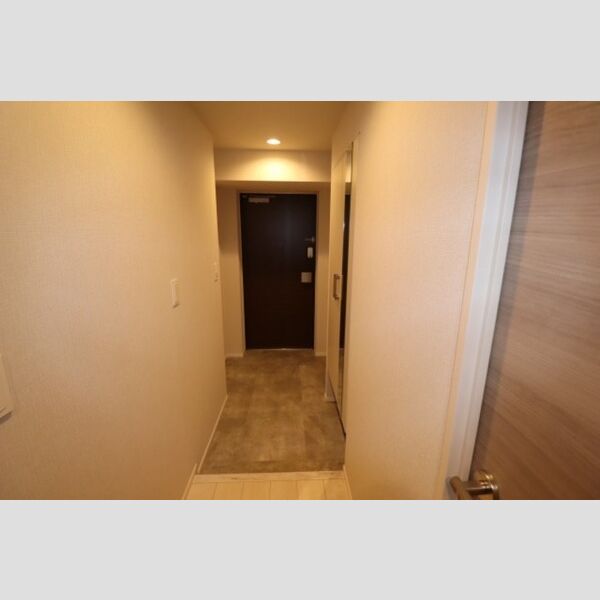 サンジョイアゼロ308号室 玄関