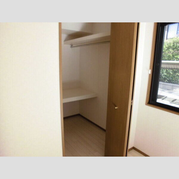 シャネルI&S101号室 ウォークインクローゼット