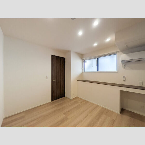 ノーブルヴィラ曙町305号室 洋室