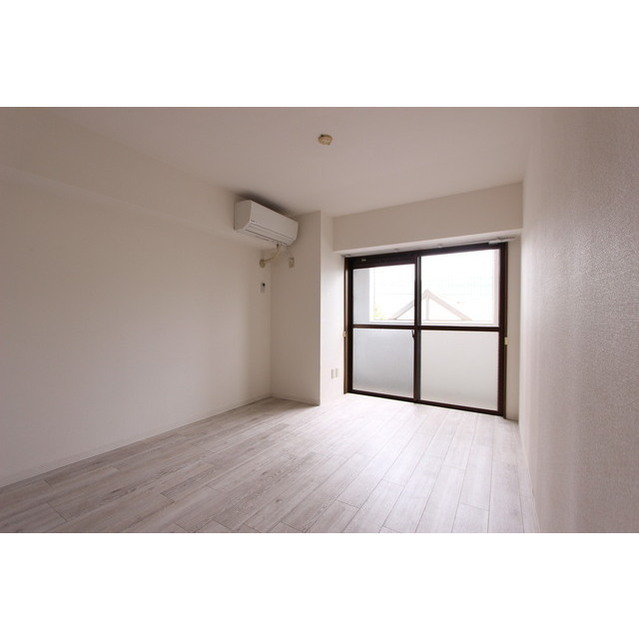 カサグランデ湘南206号室 内観