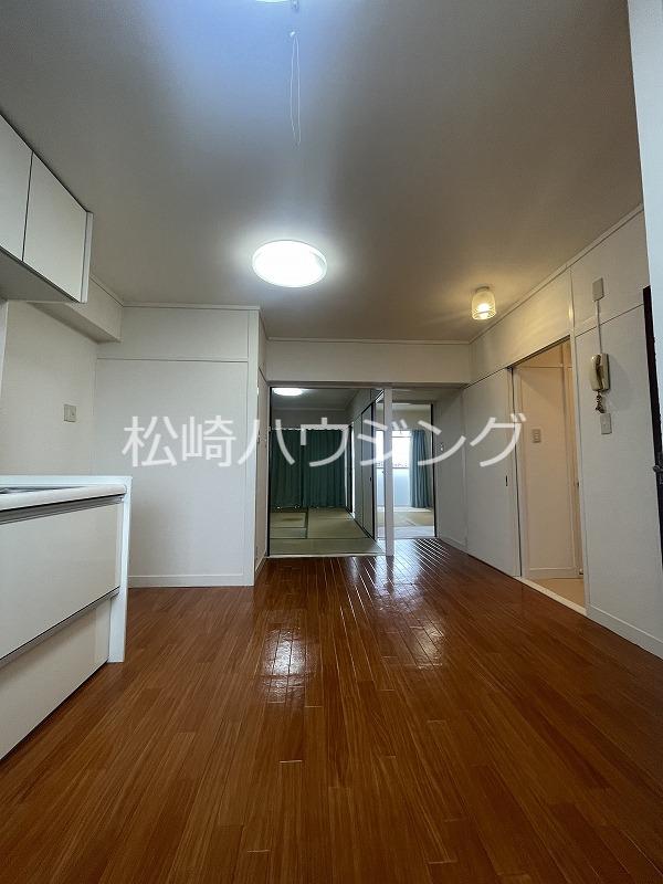 上高田４丁目団地2号棟 内観