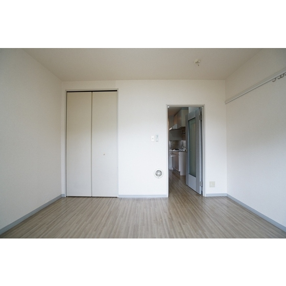 Ｙ’Ｓ　ＨＯＵＳＥ0101号室 リビング