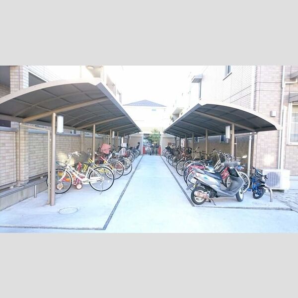 リバーパーク蒲生　C 駐輪場