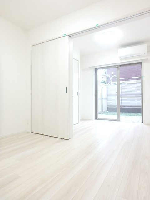 ガーラ・ヴィスタ調布 ゆったりとしたリビングです