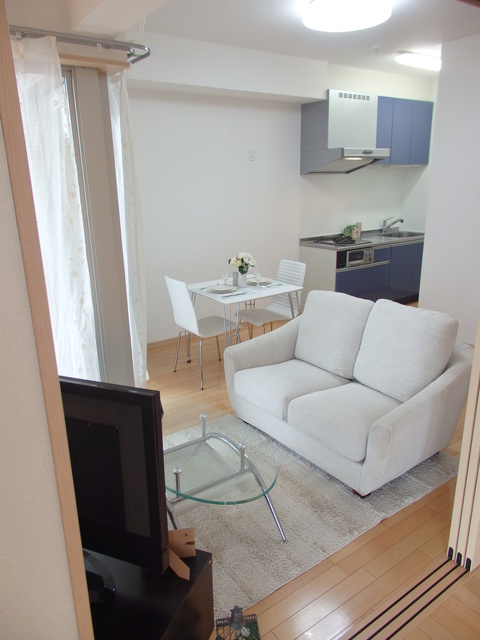 Ｖｉｌｌａ　Ｎｏａｈ．本多0303号室 リビング