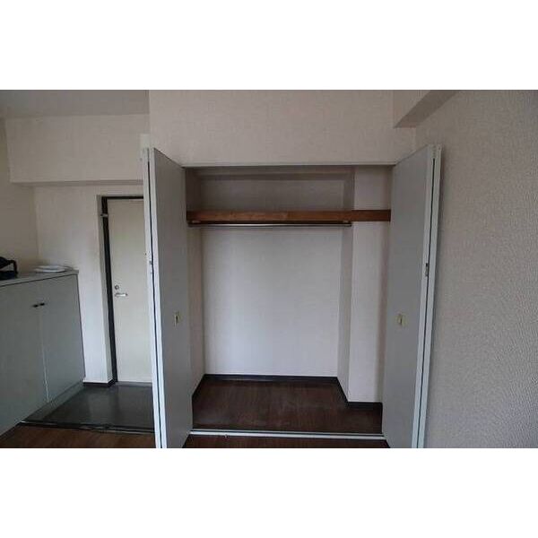 メゾン・ド・ヴィレ　鷺沼0413号室 収納