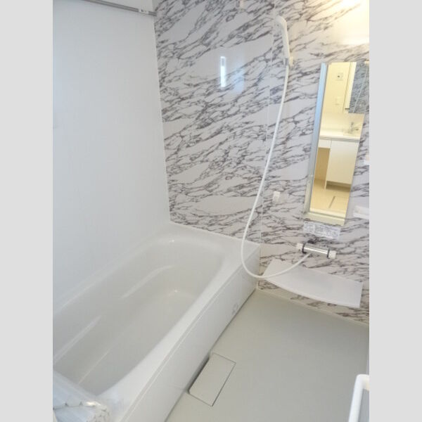 グリーンパレス宮沢202号室 一坪浴室