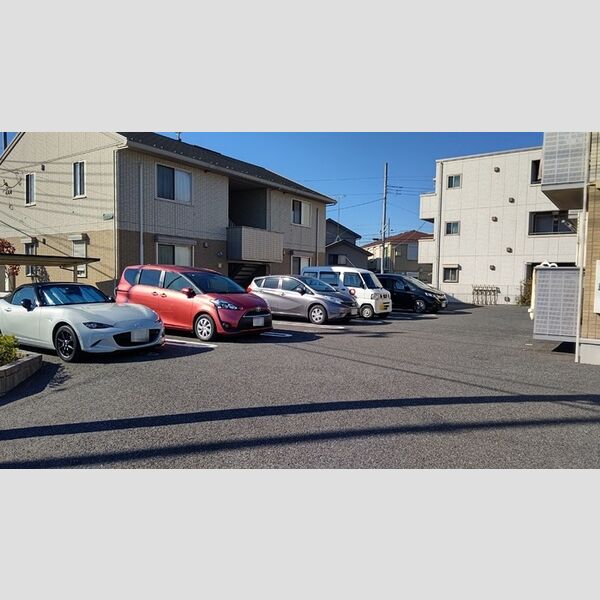 ドリームハイツ　B 駐車場