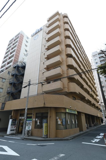 ライオンズマンション新宿東公園10階 外観