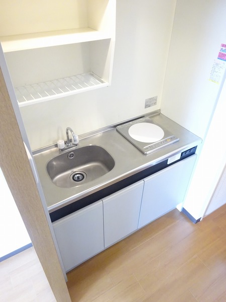 パーク・ノヴァ横浜・井土ケ谷605号室 キッチン