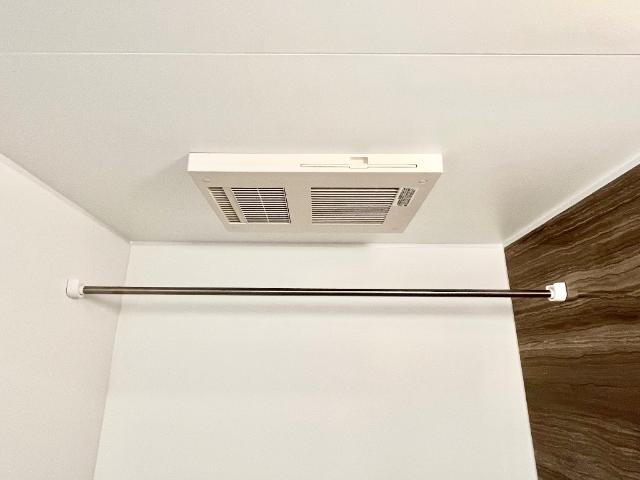 エターナルⅡ102号室 浴室乾燥機