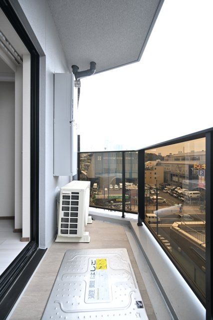ＧＲＡＮＳＩＴＥ　ＮＡＫＡＭＥＧＵＲＯ6階 バルコニー