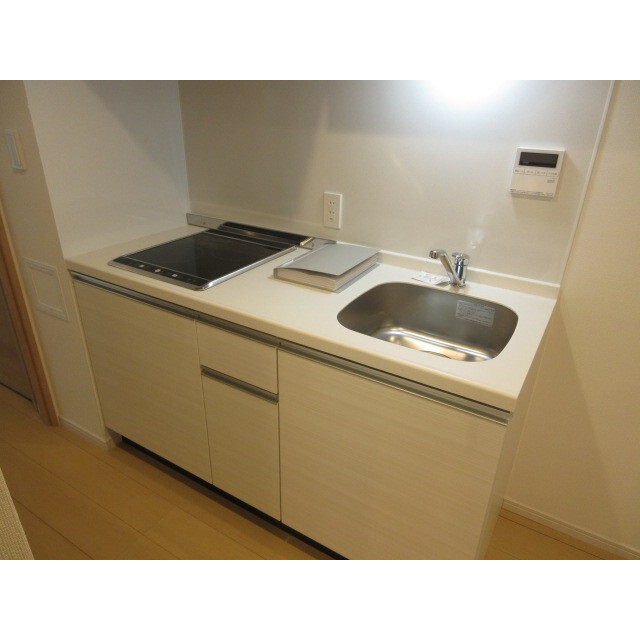 HERON’S NEST 内観