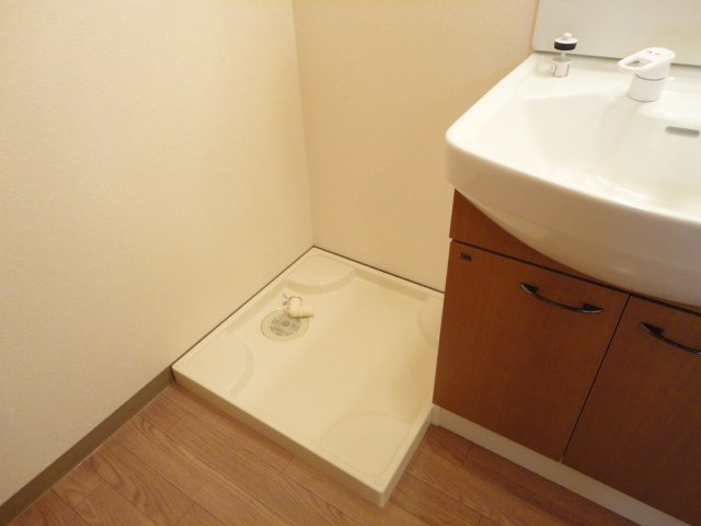 イフェクト102号室 洗濯機置場