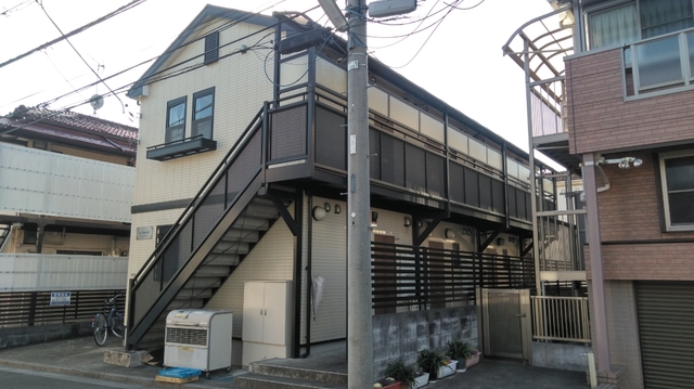 ラ・インサラーテ 外観